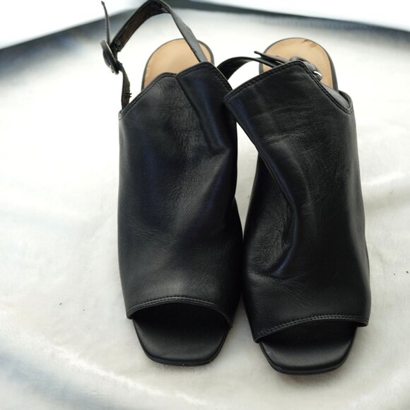 Banana Republic Black Leather Block Heel Sandals Size 9 Peep Toe Slingback Flawe - Picture 2 of 10